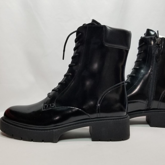 Coach Women's Women's Leighton Leather Booties Size 7.5 Black NWT - Picture 1 of 8